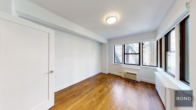 20 Beekman Pl in New York, NY - Building Photo - Building Photo