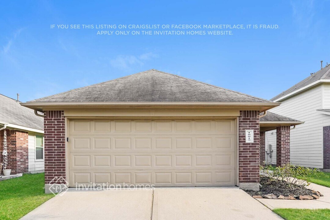 18815 N Lyford Dr in Katy, TX - Building Photo
