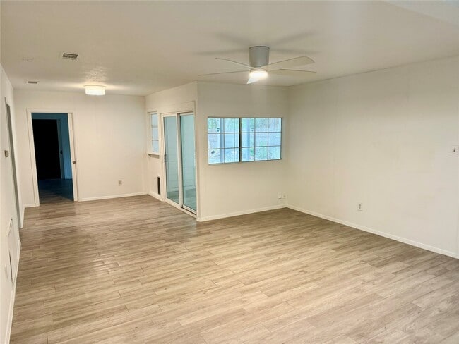 property at 3914 Ella Blvd