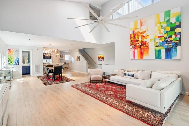 property at 2433 Wentworth St