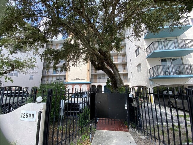 12590 NE 16th Ave in North Miami, FL - Building Photo - Building Photo