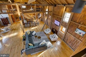 284 Hickory Dr in Auburn, PA - Building Photo - Building Photo