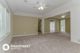 12406 Cherry St in Kansas City, MO - Building Photo - Building Photo