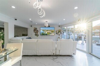 320 Harbor Passage in Clearwater, FL - Building Photo - Building Photo