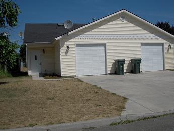 property at 1515 E 2nd Ave