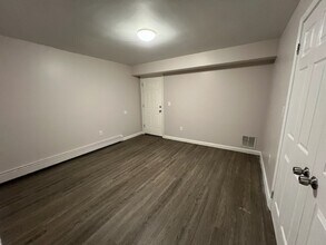 46 Waverly St, Unit #B in Boston, MA - Foto de edificio - Building Photo