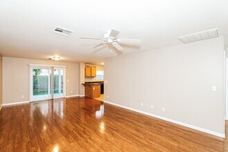 6384 Whispering Clouds Ct in Las Vegas, NV - Building Photo - Building Photo