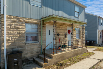 2611 Fairfield View Pl in Fort Wayne, IN - Building Photo - Building Photo