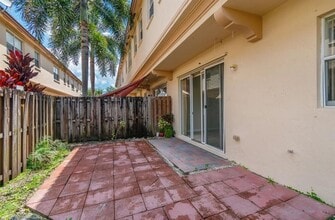12863 SW 134th Terrace in Miami, FL - Building Photo - Building Photo