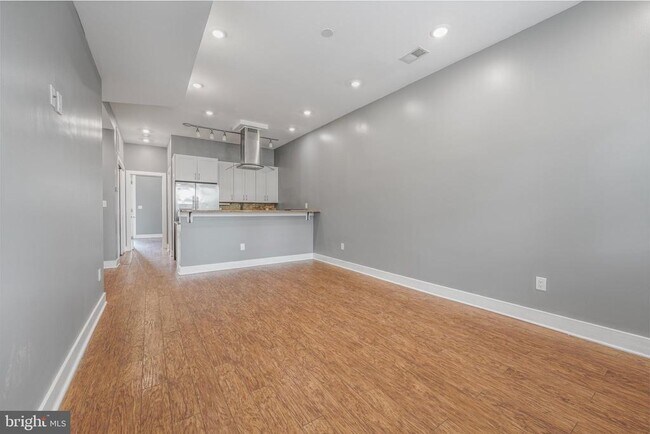 2012 D St NE in Washington, DC - Building Photo - Building Photo