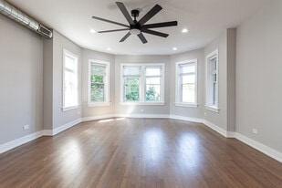 2641 W Carmen Ave, Unit 1 in Chicago, IL - Building Photo