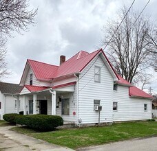 317 East Washington St in Shelbyville, IN - Building Photo - Building Photo