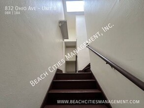 832 Ohio Ave in Long Beach, CA - Building Photo - Building Photo