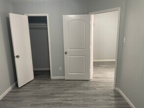 2332 Sherry St in Arlington, TX - Building Photo - Building Photo