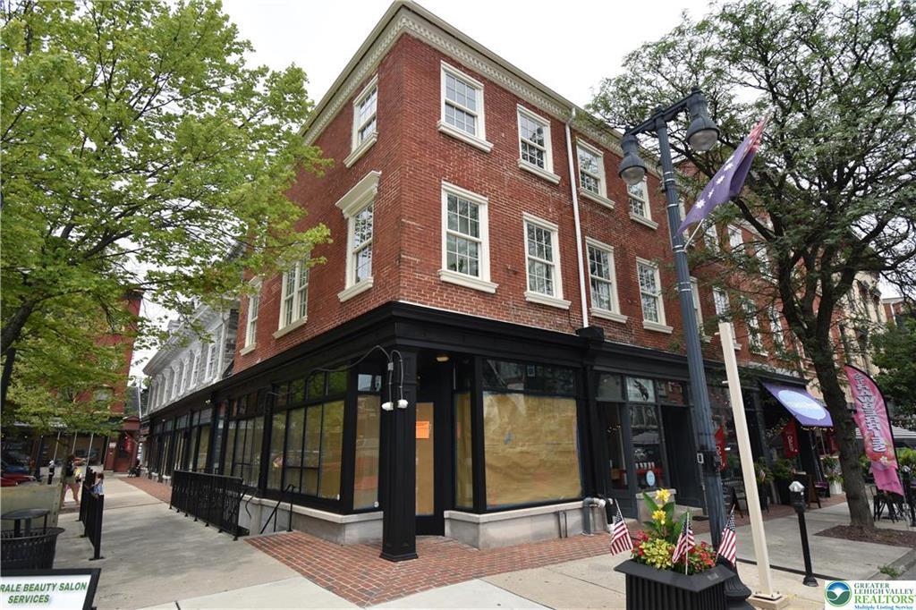 251 Northampton St in Easton, PA - Building Photo