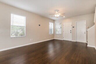 12722 Adventure Dr in Riverview, FL - Foto de edificio - Building Photo