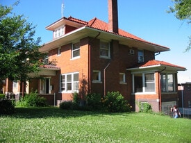 531 S 36th St in Omaha, NE - Building Photo