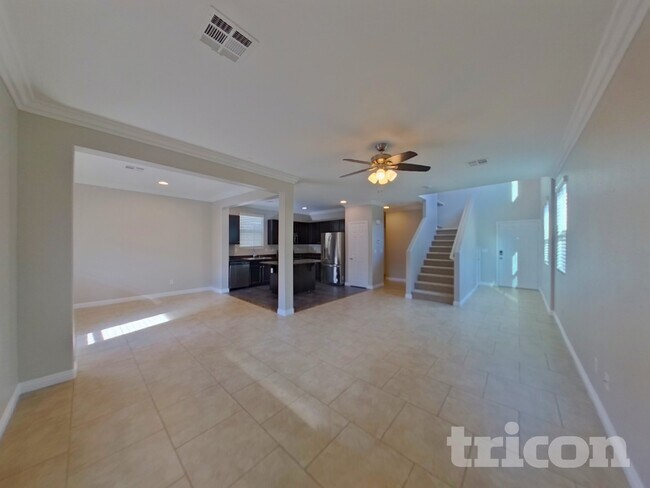 125 Cascade Meadow Ct in Henderson, NV - Building Photo - Building Photo