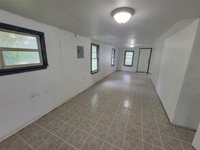 14052 Railroad Ave in Dade City, FL - Building Photo - Building Photo