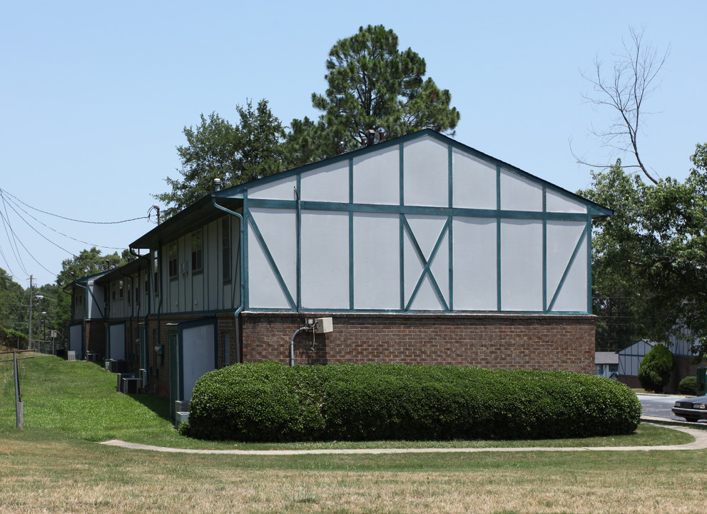 Keystone Apartments in Jonesboro, GA - Building Photo