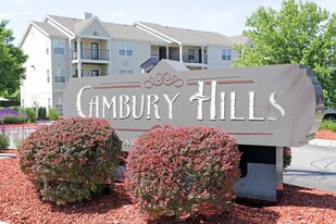 Cambury Hills Apartments in Omaha, NE - Building Photo