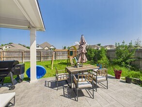 4841 Native Tree Ln in College Station, TX - Building Photo - Building Photo