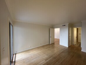 552 N Bellflower Blvd in Long Beach, CA - Building Photo - Building Photo