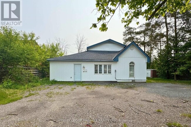 88 Albert St S in Kawartha Lakes, ON - Building Photo - Building Photo