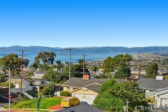 5613 Pso De Pablo in Torrance, CA - Building Photo - Building Photo