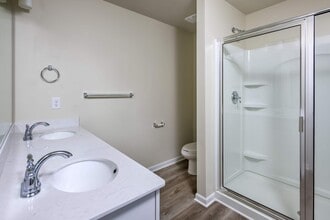 The Grove Residences in Charlotte, NC - Foto de edificio - Building Photo