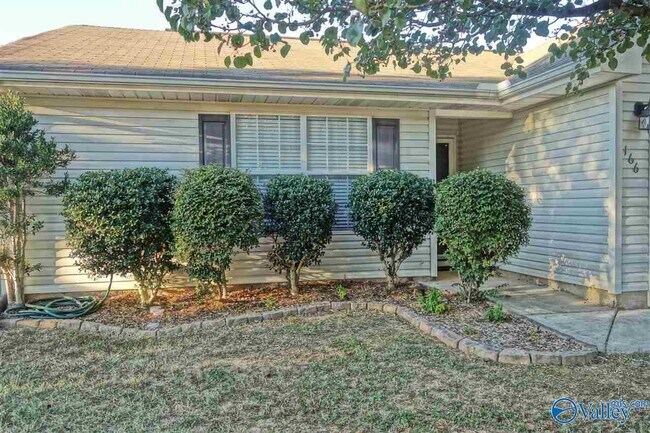 166 Sandy Hollow Dr NW in Madison, AL - Building Photo - Building Photo
