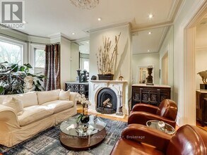 205 Seaton St in Toronto, ON - Building Photo - Building Photo