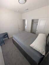 28410 Pinon Ct in Winchester, CA - Building Photo - Building Photo