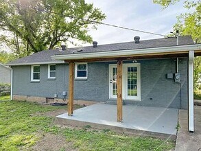 108 Storybook Dr in Clarksville, TN - Building Photo - Building Photo