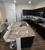 117 Peony Ln. in Jarrell, TX - Building Photo