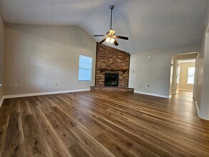 114 Longleaf Cir in Pooler, GA - Building Photo - Building Photo