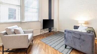 307 Stockton St, Unit 117 in Richmond, VA - Building Photo - Building Photo