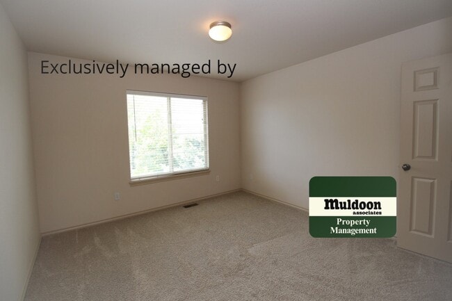 5637 Cross Creek Dr in Colorado Springs, CO - Building Photo - Building Photo