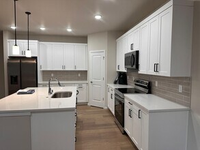 3466 183 St Ct E in Parkland, WA - Building Photo - Building Photo