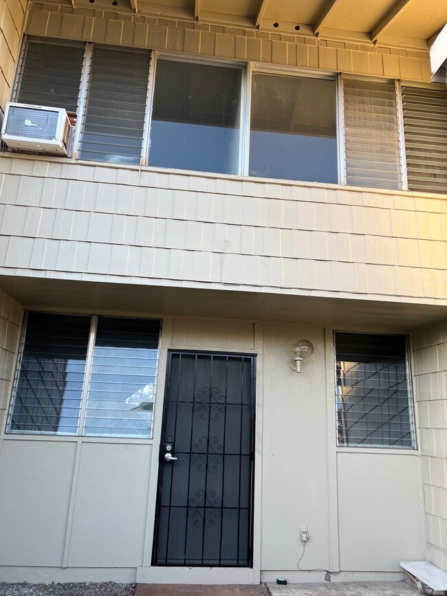 94-143 Kuahelani Ave, Unit 139 in Mililani, HI - Foto de edificio - Building Photo