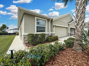 7692 Stonebrook Cir in Zephyrhills, FL - Building Photo - Building Photo