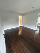 19 1/2 Hovey St in Woburn, MA - Building Photo - Building Photo