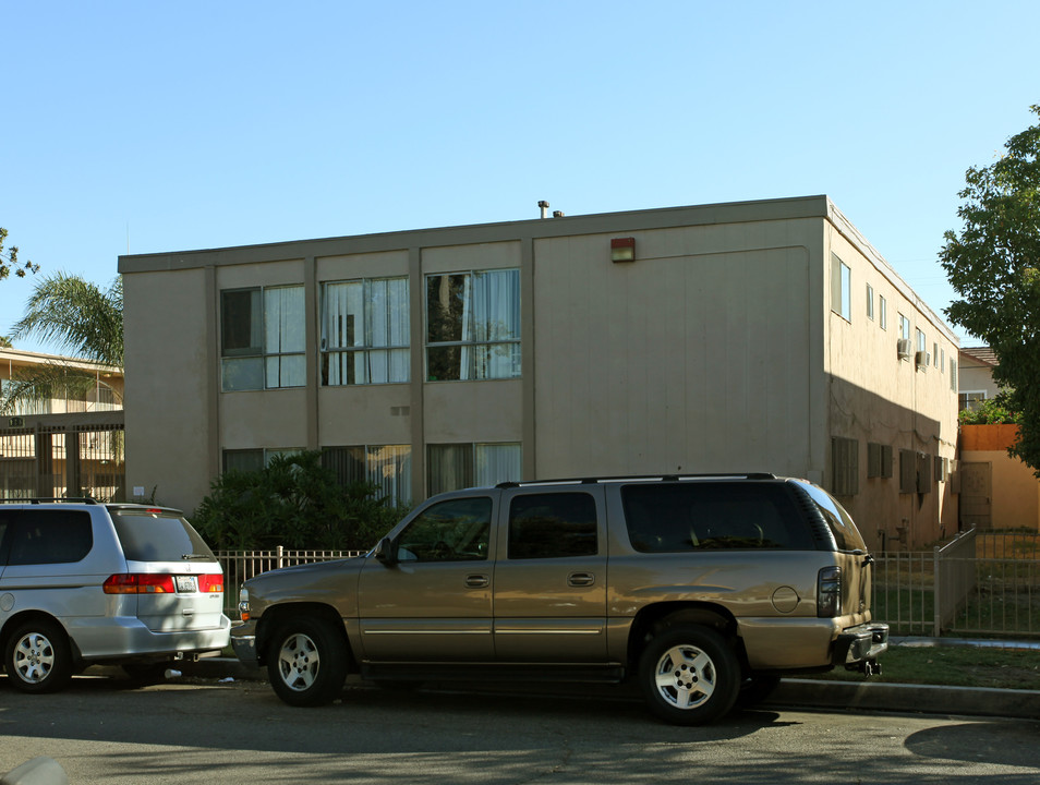 926 S Citron St in Anaheim, CA - Building Photo