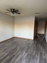 1292 W Ashley Rd in Boonville, MO - Building Photo - Building Photo
