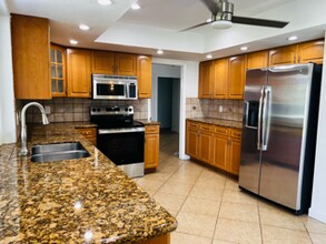 120 Canton Rd in Greenacres, FL - Building Photo - Building Photo