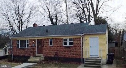 4402 Ives St in Rockville, MD - Building Photo - Building Photo