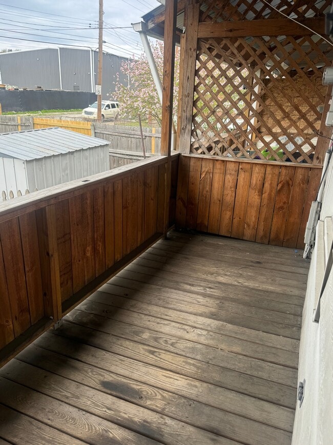 104 Munson Ave in Mckees Rocks, PA - Building Photo - Building Photo