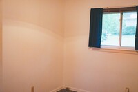 118 Jordan St photo'