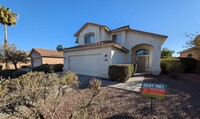 1341 W Pelican Ct in Chandler, AZ - Foto de edificio - Building Photo