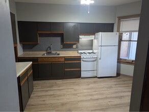 410 Tyson Pl in Syracuse, NY - Building Photo - Building Photo